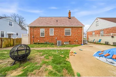 279 E 327th Street, Willowick, OH 44095 - Photo 27