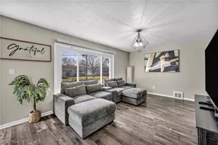 5804 Bangor Ave, Loveland, OH 44144 - Photo 5