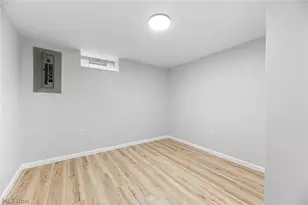 1497 W Sprague Rd, Grandview Heights, OH 44147 - Photo 23