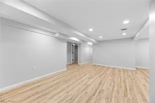 1497 W Sprague Rd, Grandview Heights, OH 44147 - Photo 21