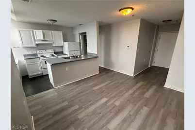 59 Lincoln Way E #801, Massillon, OH 44646 - Photo 3