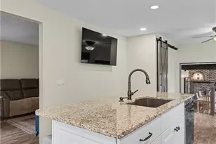 3881 Mahogany St NW, Uniontown, OH 44685 - Photo 9