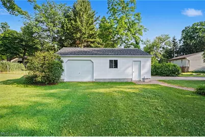 1974 Silver Fox Lane NE, Warren, OH 44484 - Photo 29