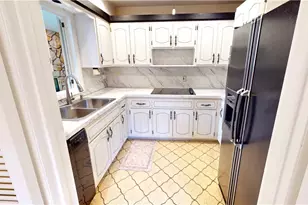 17652 Walnut Trail, Chagrin Falls, OH 44023 - Photo 7