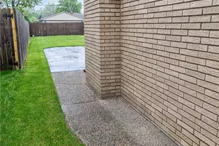 12017 Denver Dr, Parma Heights, OH 44130 - Photo 3