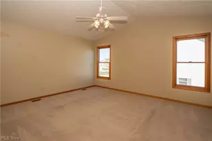 2662 Captens St NE, Canton, OH 44721 - Photo 19