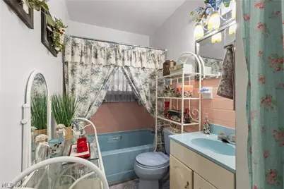 308 Penn Avenue, Mingo Junction, OH 43938 - Photo 15