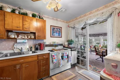 308 Penn Avenue, Mingo Junction, OH 43938 - Photo 11