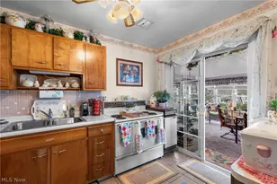 308 Penn Ave, Mingo Junction, OH 43938 - Photo 11