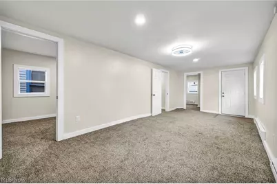 2160 Fulton Road, Loveland, OH 44113 - Photo 11