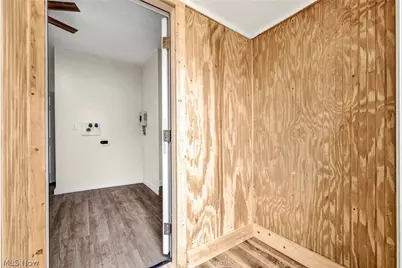 2160 Fulton Road, Loveland, OH 44113 - Photo 35