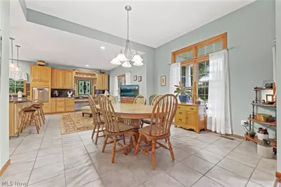 2011 E Swan Lake Circle, Kent, OH 44240 - Photo 11