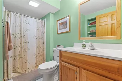 2011 E Swan Lake Circle, Kent, OH 44240 - Photo 39