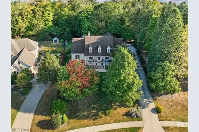 2011 E Swan Lake Circle, Kent, OH 44240 - Photo 3