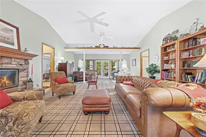 2011 E Swan Lake Circle, Kent, OH 44240 - Photo 21