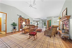 2011 E Swan Lake Cir, Kent, OH 44240 - Photo 19