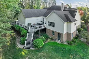 2011 E Swan Lake Cir, Kent, OH 44240 - Photo 5