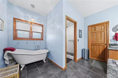2011 E Swan Lake Circle, Kent, OH 44240 - Photo 25