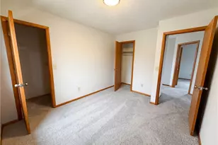 20710 Miller Ave, Loveland, OH 44119 - Photo 15