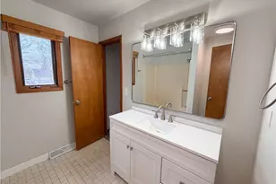 20710 Miller Ave, Loveland, OH 44119 - Photo 19