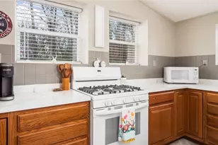 10021 Triadelphia Road NW, Crooksville, OH 43731 - Photo 15