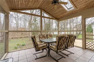 2041 Old Elm St NE, Canton, OH 44721 - Photo 9