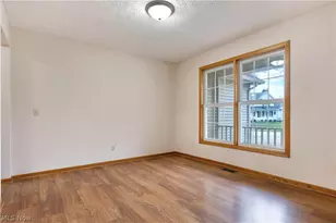 2041 Old Elm St NE, Canton, OH 44721 - Photo 15