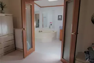 78 Periwinkle Dr, Olmsted Twp, OH 44138 - Photo 25