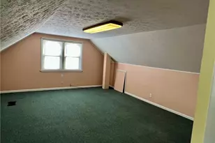 12328 Park Knoll Dr, Garfield Heights, OH 44125 - Photo 13
