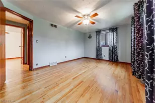 2984 Erich Dr, Willoughby Hills, OH 44092 - Photo 15