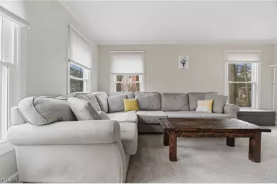 598 Chancellor Circle, Avon Lake, OH 44012 - Photo 5