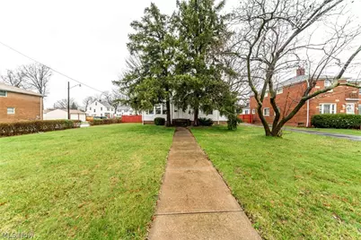 20303 Lake Shore Boulevard, Euclid, OH 44123 - Photo 3