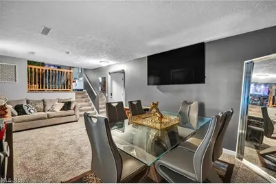 412 Stevenson Avenue, Akron, OH 44312 - Photo 11