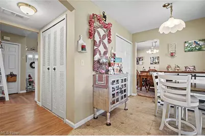 9809 Brookline Oval, Strongsville, OH 44136 - Photo 15