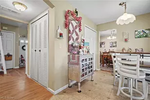 9809 Brookline Oval, Strongsville, OH 44136 - Photo 15