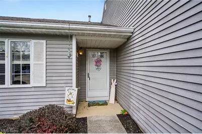 9809 Brookline Oval, Strongsville, OH 44136 - Photo 43