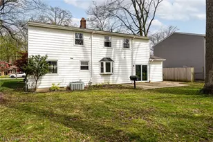 4590 Brendan Ln, North Olmsted, OH 44070 - Photo 5