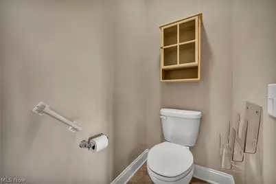 38475 Kingsbury Drive, North Ridgeville, OH 44039 - Photo 17