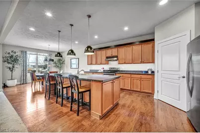 38475 Kingsbury Drive, North Ridgeville, OH 44039 - Photo 3