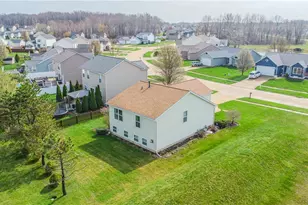 38222 Pebble Lake Trail, North Ridgeville, OH 44039 - Photo 9