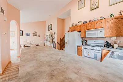 38222 Pebble Lake Trail, North Ridgeville, OH 44039 - Photo 17