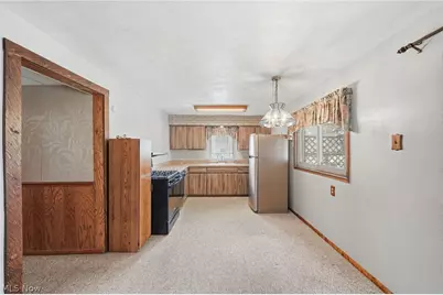 2860 Hudson Drive, Cuyahoga Falls, OH 44221 - Photo 9