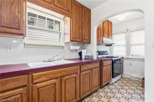 1616 Greenlawn Ave, Akron, OH 44301 - Photo 9