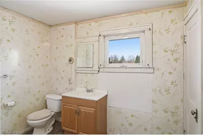 2860 Hudson Drive, Cuyahoga Falls, OH 44221 - Photo 29