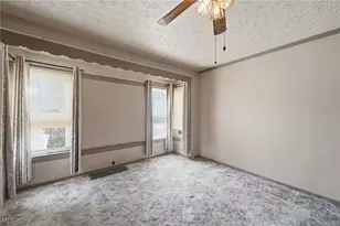 2860 Hudson Dr, Cuyahoga Falls, OH 44221 - Photo 11