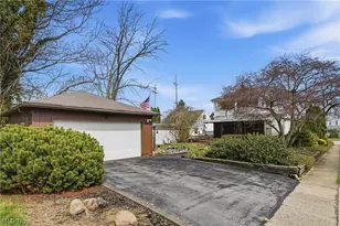 2860 Hudson Dr, Cuyahoga Falls, OH 44221 - Photo 41