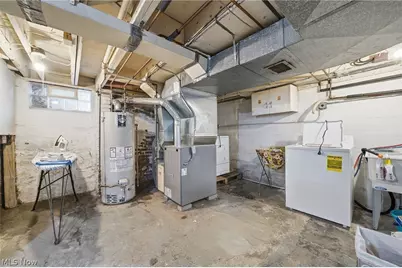 2860 Hudson Drive, Cuyahoga Falls, OH 44221 - Photo 33