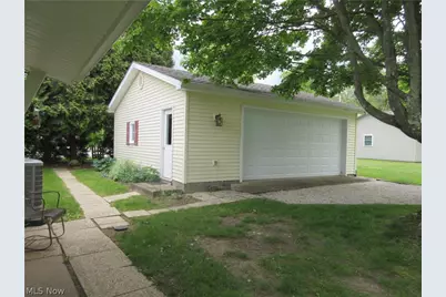 5991 Lake Shore Drive, Andover, OH 44003 - Photo 3