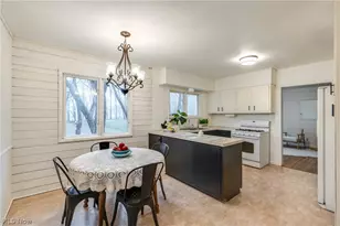 1440 Treasch Dr, Cuyahoga Falls, OH 44221 - Photo 17