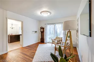 1440 Treasch Dr, Cuyahoga Falls, OH 44221 - Photo 7